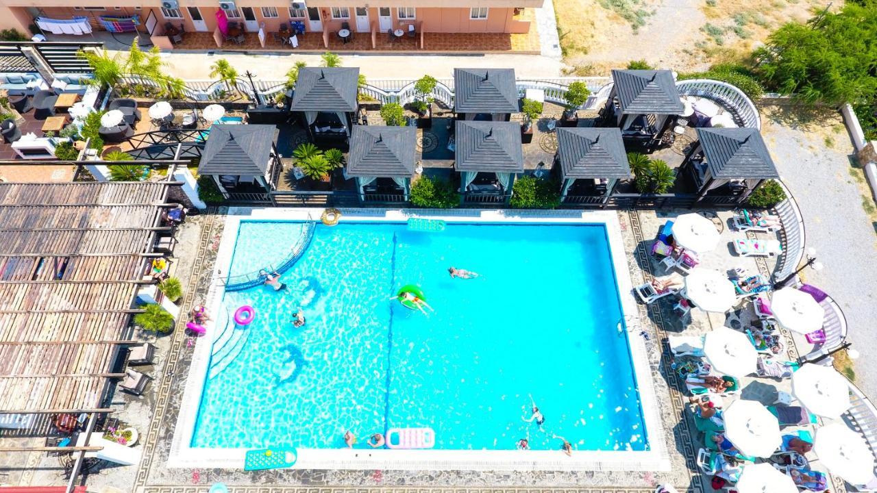 Pefki Coralli Apartments المظهر الخارجي الصورة